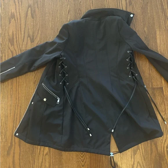 Guess Jacket - Picture 2 of 3